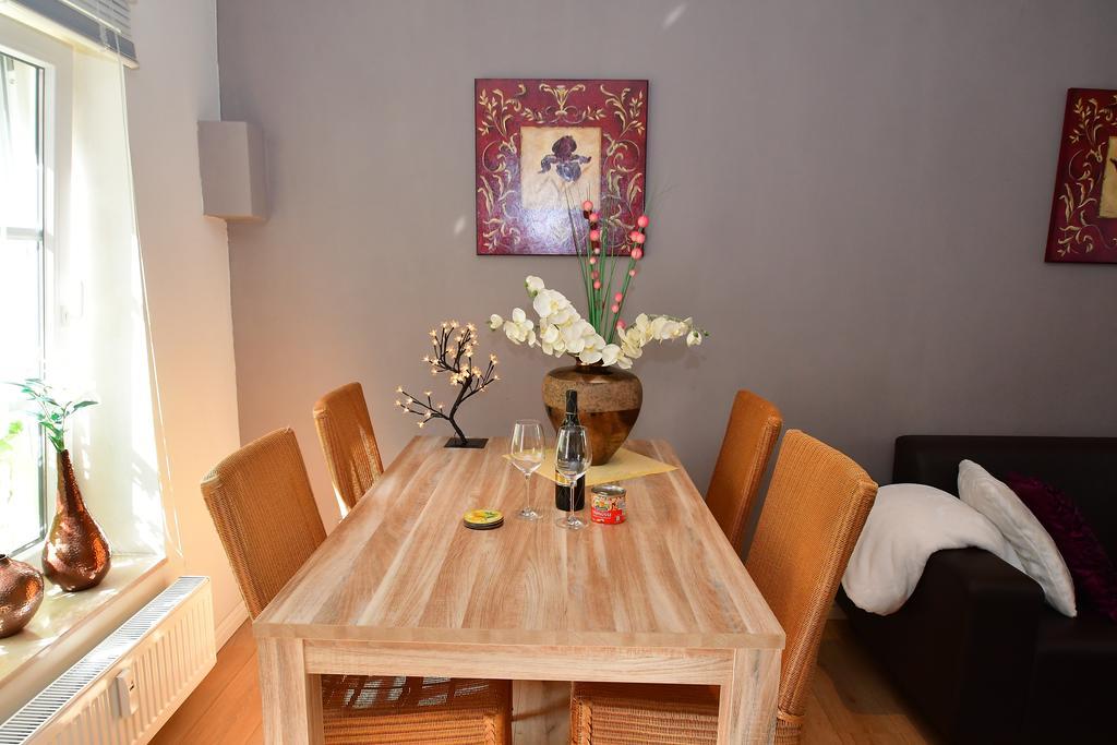 Ferienhaus Burgblick Brueggen Брюген Екстериор снимка