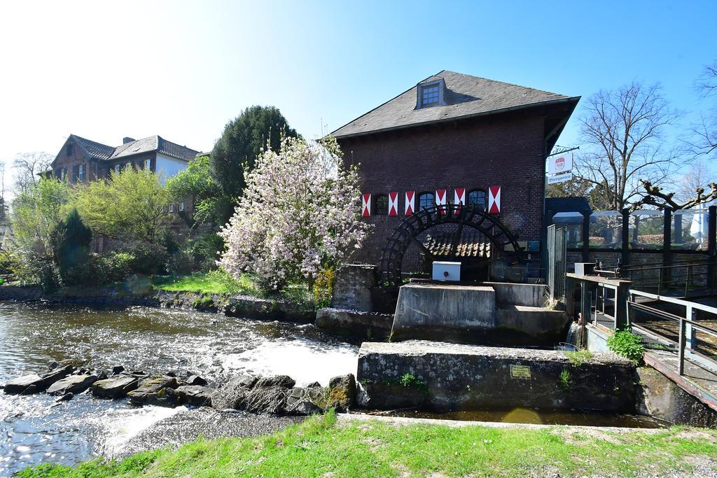 Ferienhaus Burgblick Brueggen Брюген Екстериор снимка