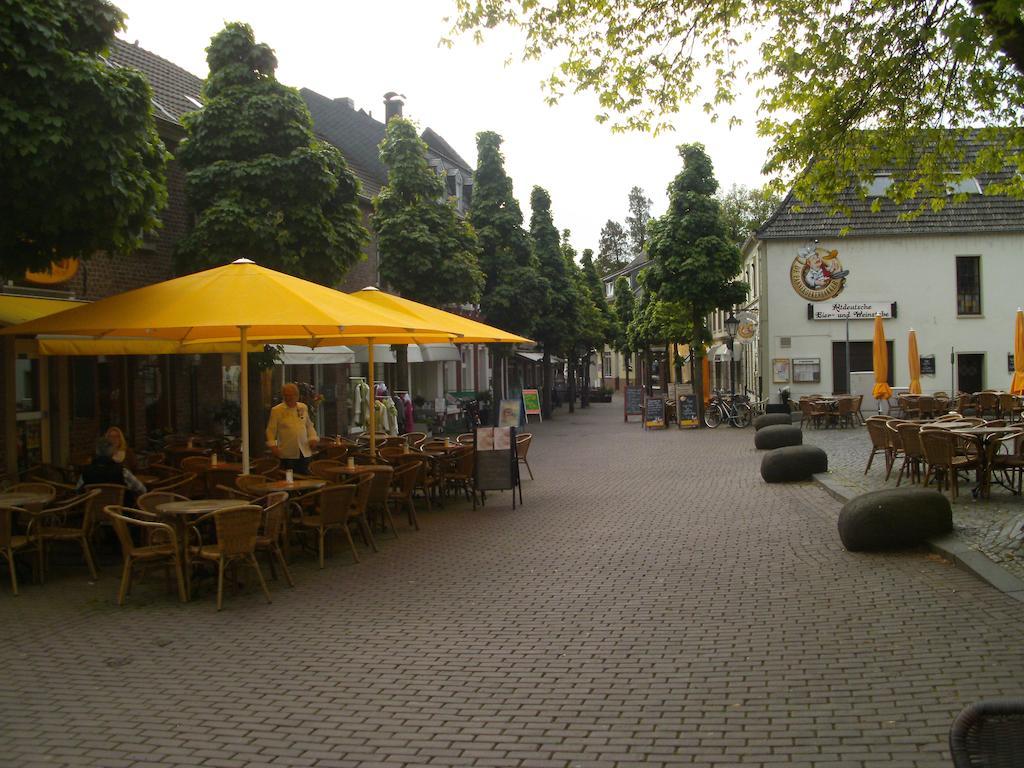 Ferienhaus Burgblick Brueggen Брюген Стая снимка