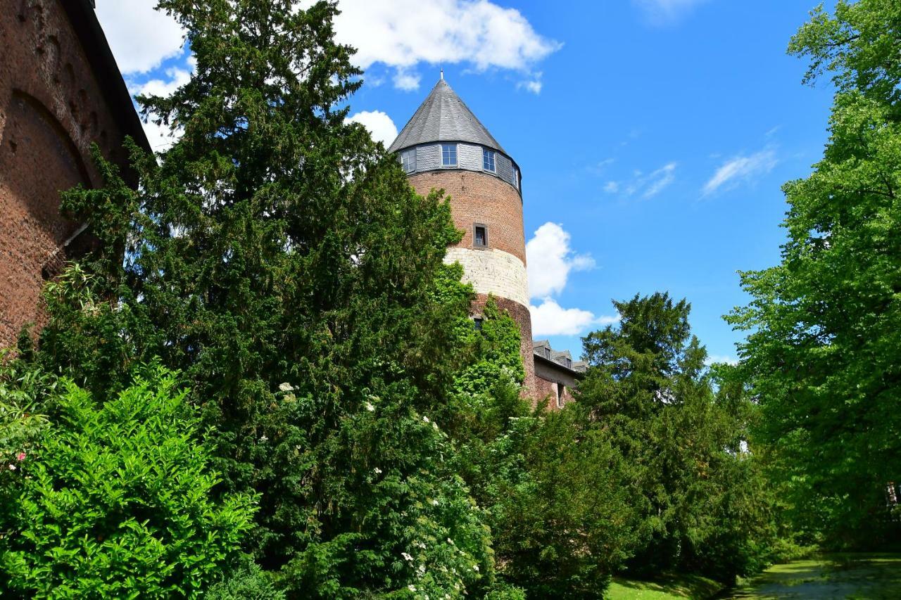Ferienhaus Burgblick Brueggen Брюген Екстериор снимка